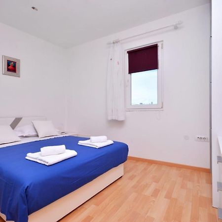דירות פודסטראנה Apartman Vanda מראה חיצוני תמונה